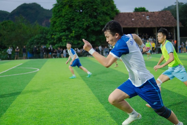 为年轻球员 为年轻球员